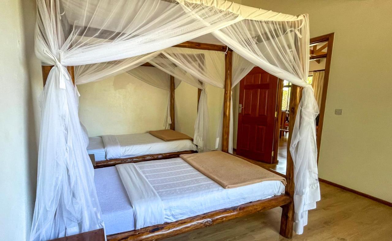 The Senna House Villa Накуру Екстериор снимка