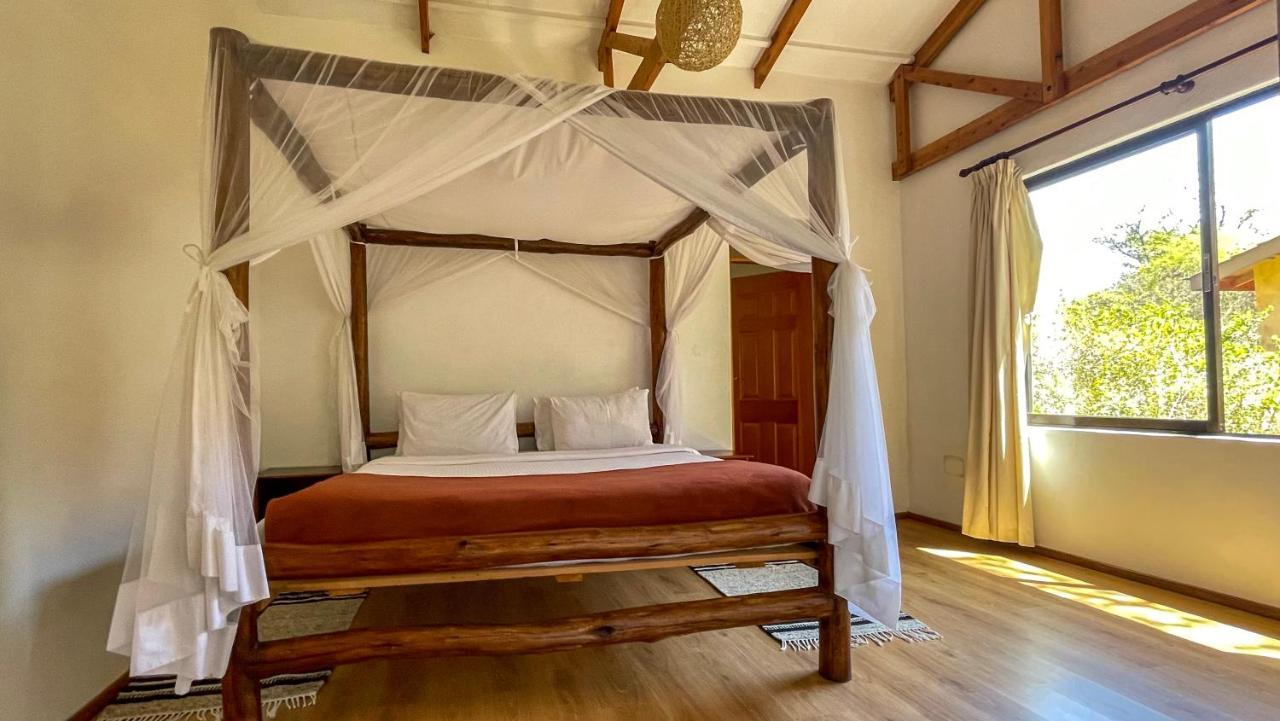 The Senna House Villa Накуру Екстериор снимка