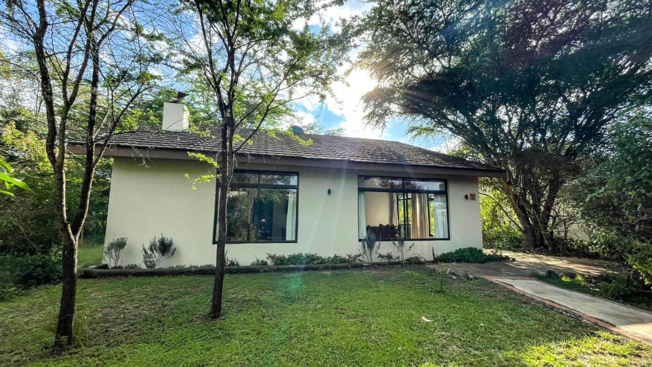 The Senna House Villa Накуру Екстериор снимка